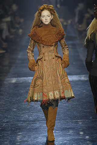Jean Paul Gaultier fall 2005 couture.jpg