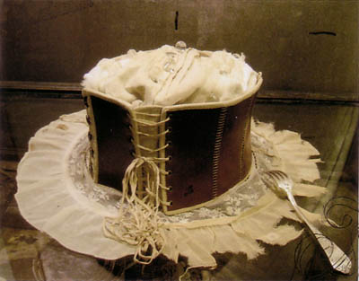  aski kataski corset cake 1.jpg